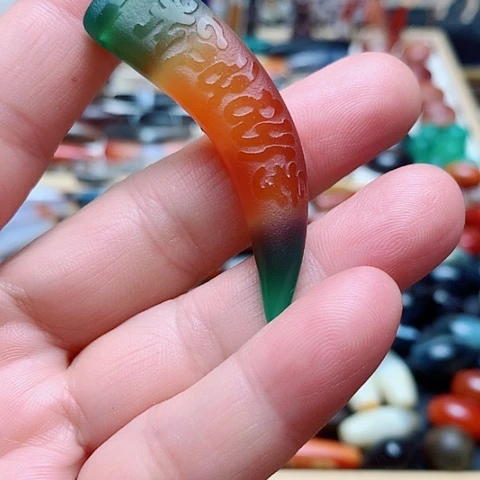 玛瑙/玉髓颈饰合金