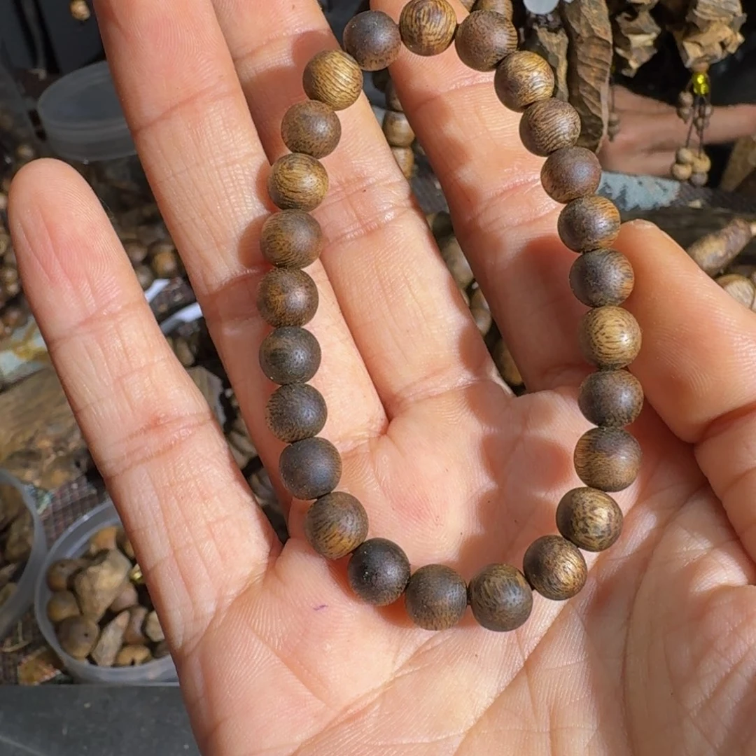 沉香碎屑沉香海南乌身老料0.7规格4.5克