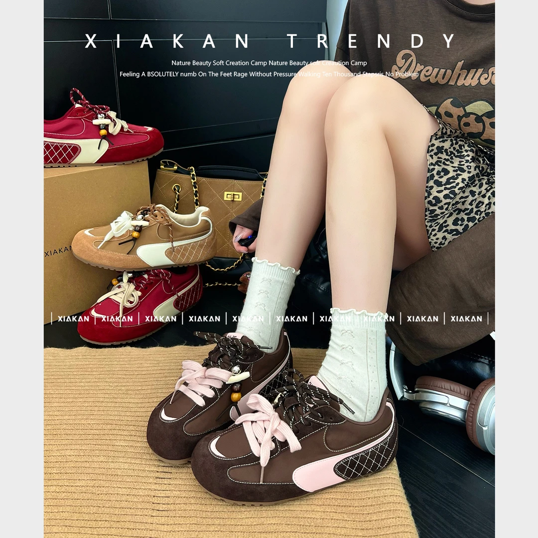 「珍姐」夏侃XIAKAN增高3cm时尚丑萌德训鞋女秋冬款百搭面包鞋潮流