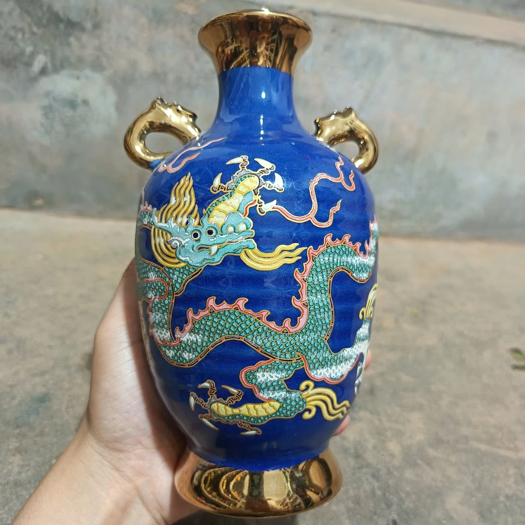 景德镇陶瓷手工蓝釉鎏金双面龙纹夜光双耳瓶