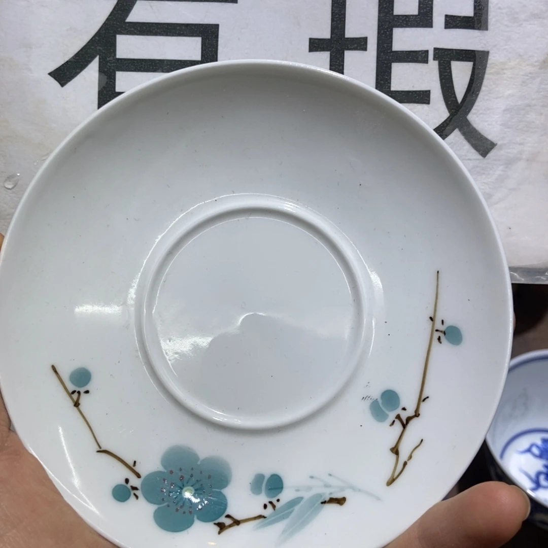 吴***丘陶瓷艺术品的制作