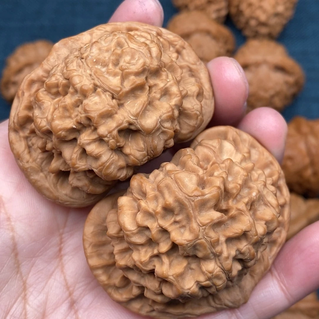 文玩核桃把件53毕业麒麟纹官帽全品