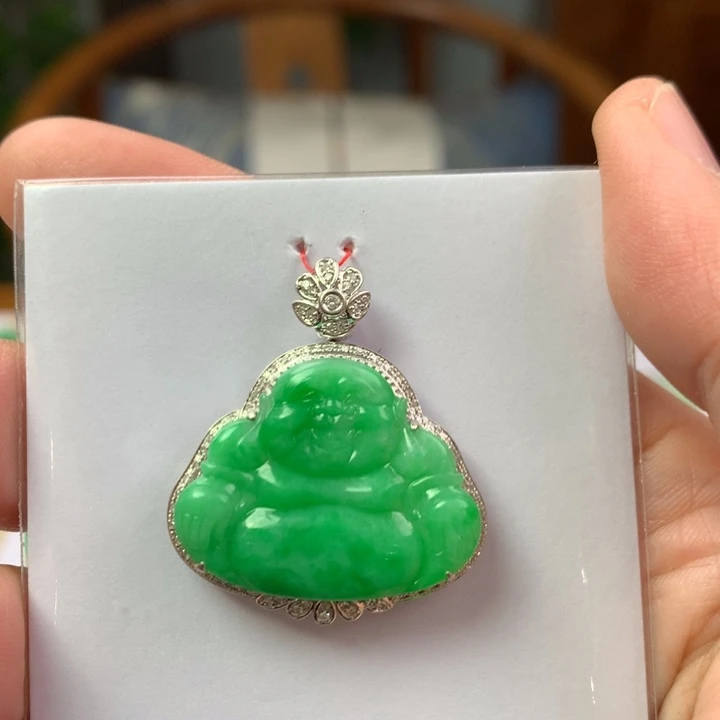 翡翠18K金镶嵌颈饰翡翠吊坠