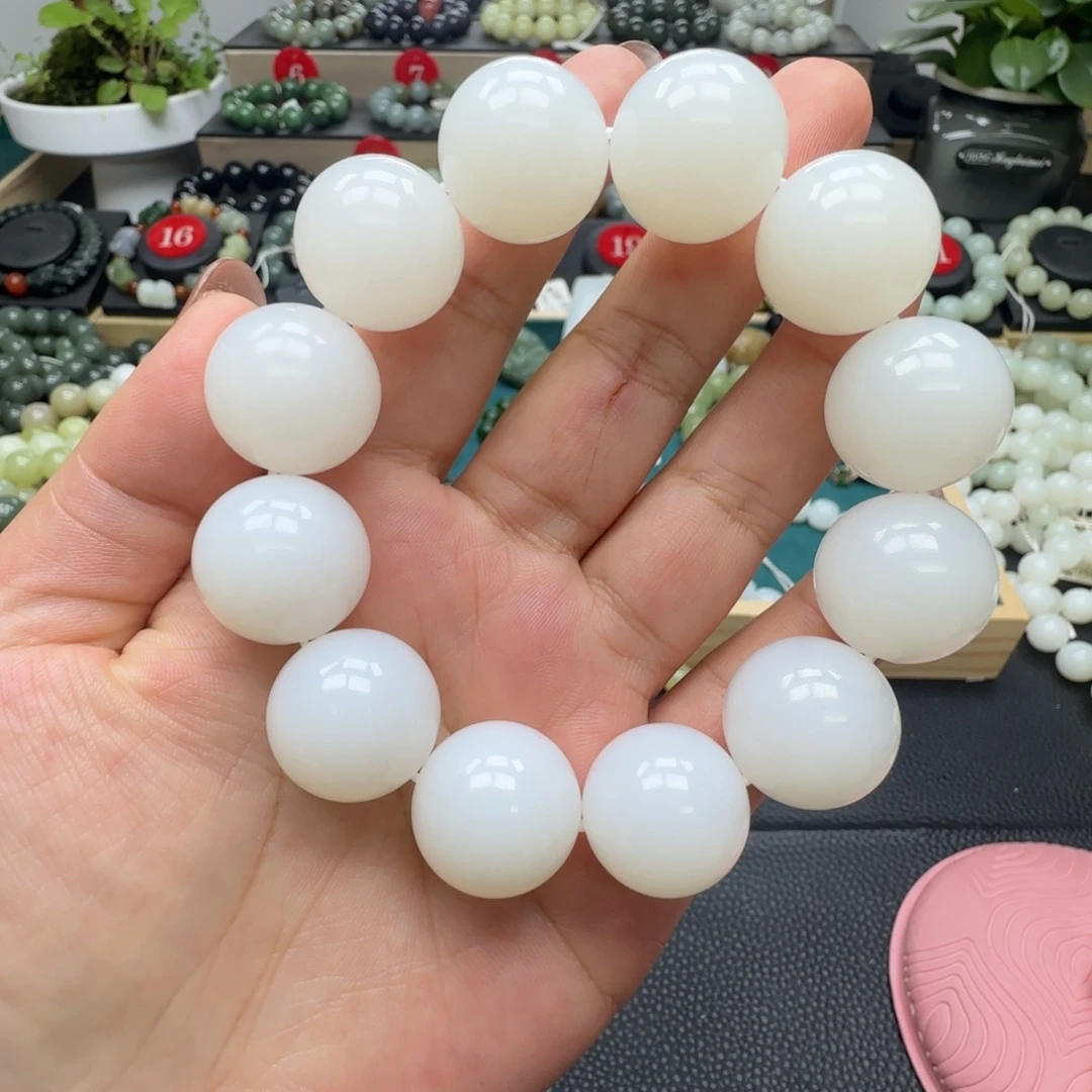 C***者和田玉未镶嵌手链20