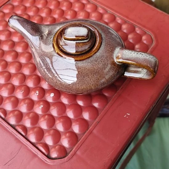 瓷片五厂，七厂各种摆件，瓷片，均有瑕疵！