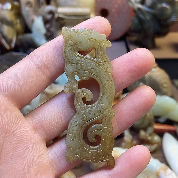 和田玉（糖玉）未镶嵌挂件