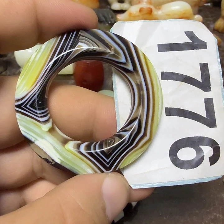 未镶嵌颈饰玛瑙/玉髓