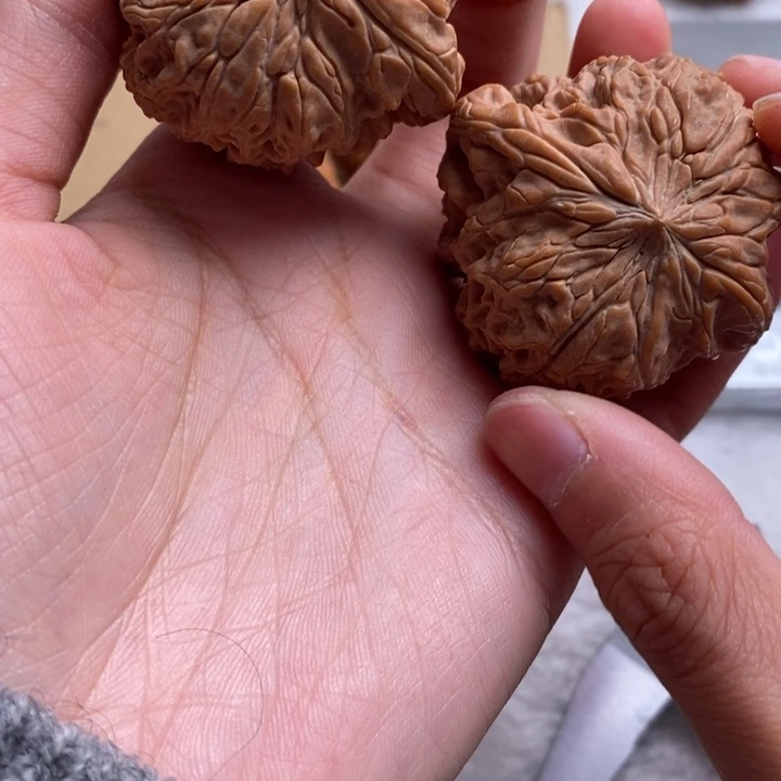 文玩核桃吊坠宁*暴雪