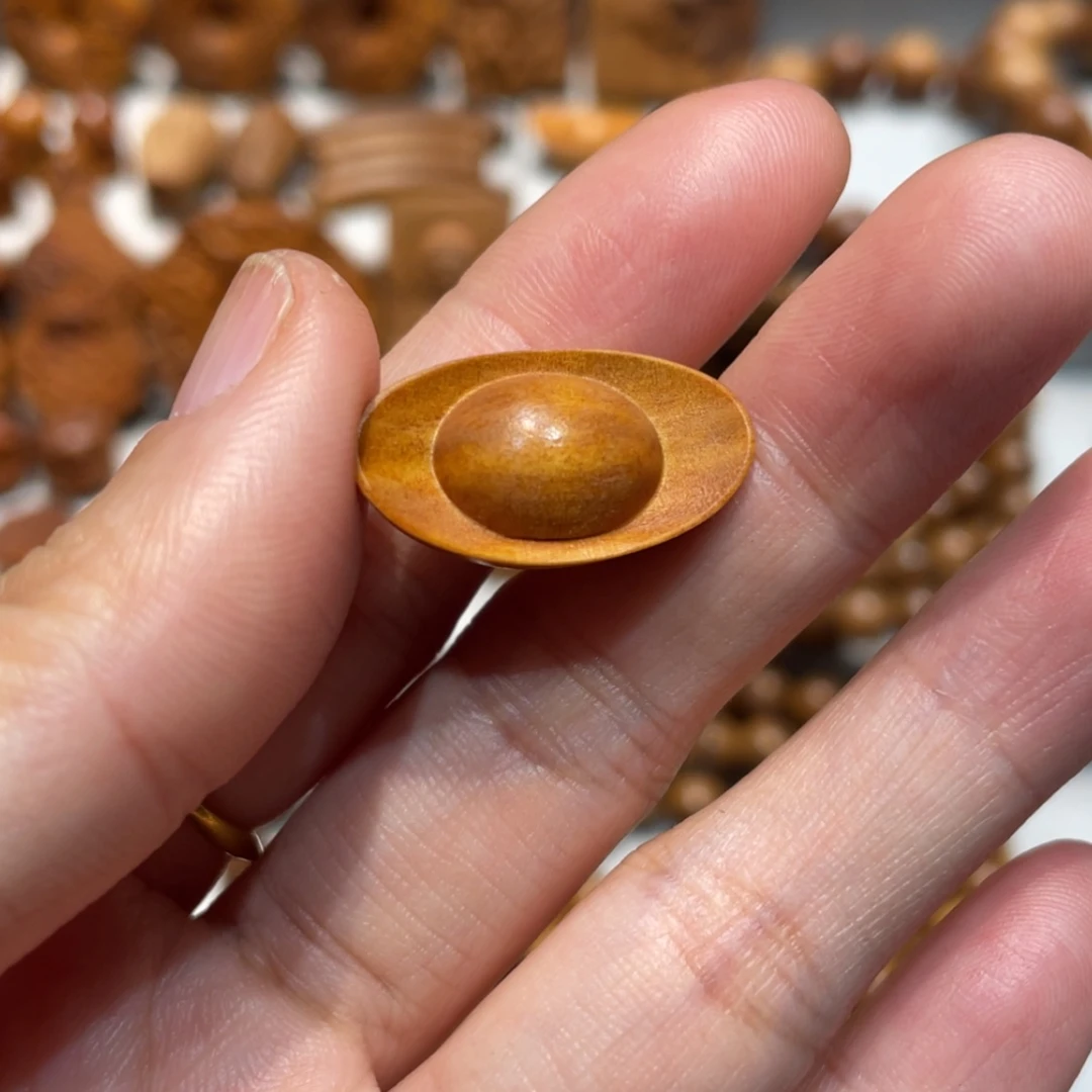 【闪购商品】檀香木吊坠小***9小吊坠奶香