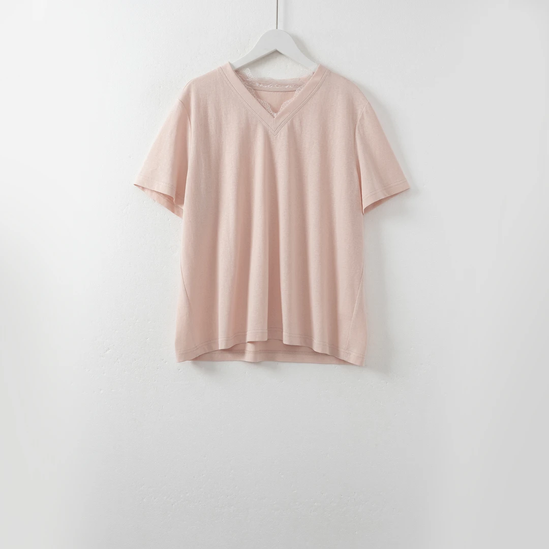 几里与麻【洛笙】百搭设计感蕾丝边T恤 衣长58 胸围108 2021883