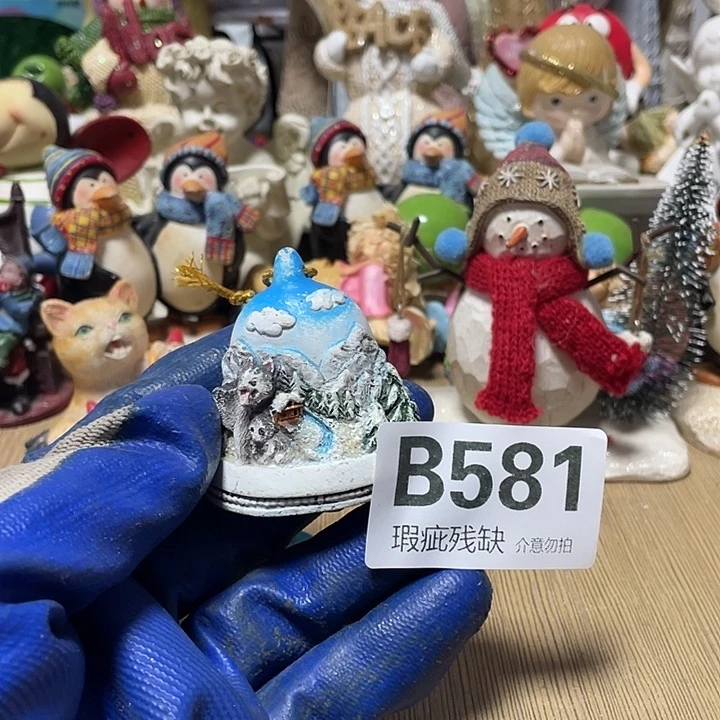 七***侠摆件孤品老货微瑕瓷