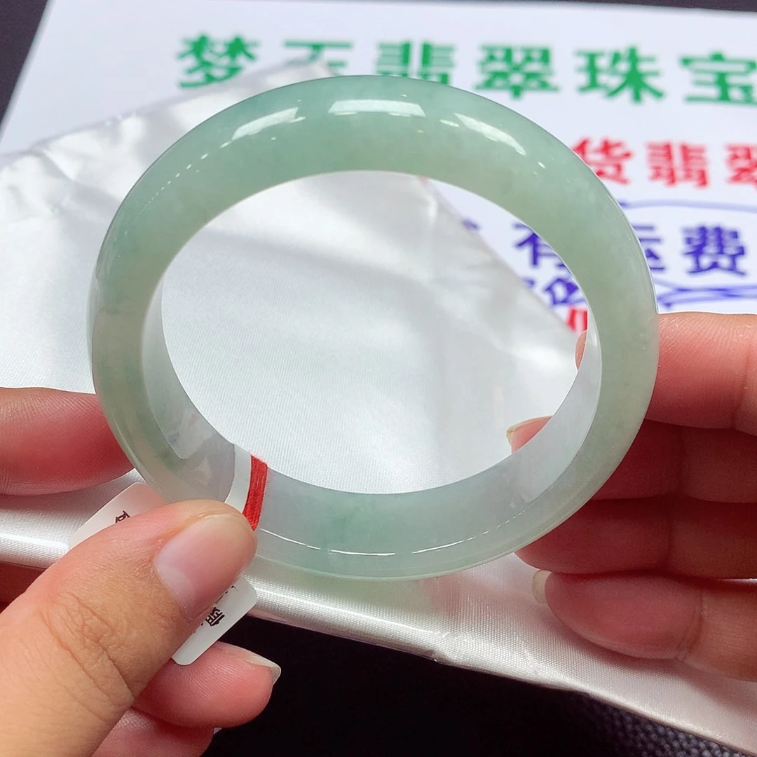 翡翠手镯未镶嵌天然缅甸A货翡翠手镯