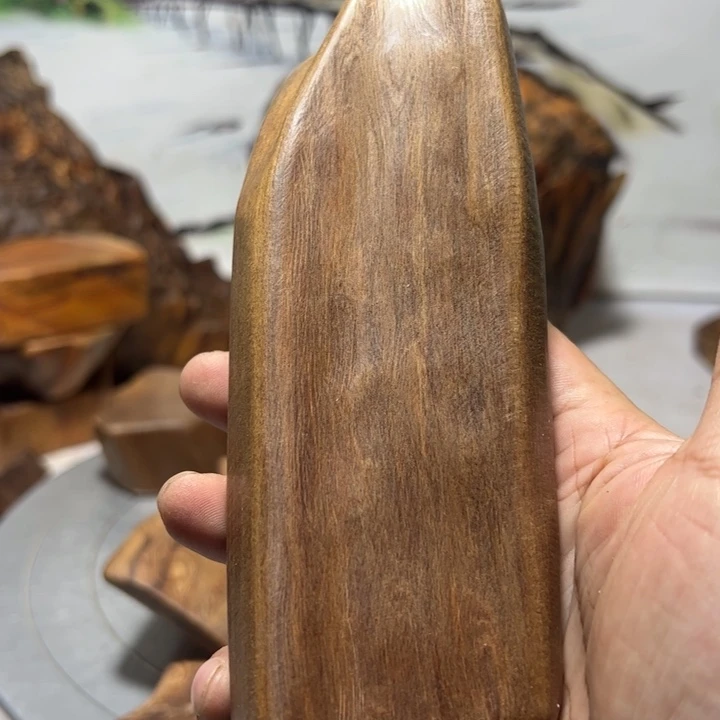 '***园木一物一拍风化摆件45元