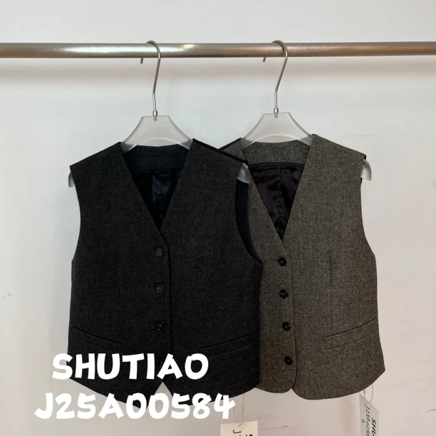 【SHUTIAO】2024秋冬：新款小众设计款马甲J25A00584