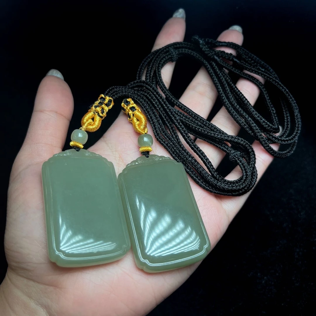 【云上叙】17 V79936-和田玉吊坠-多样性发其一-49*39*10mm（东哥）