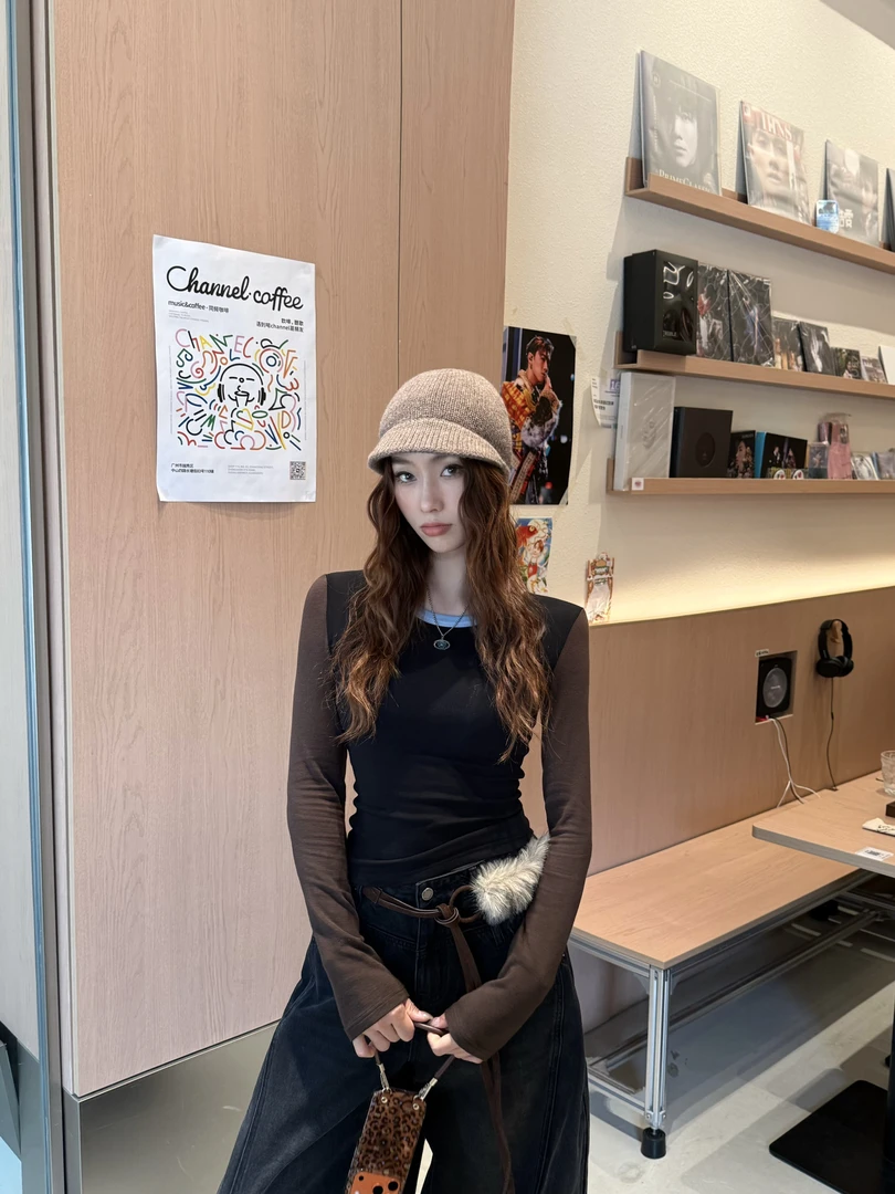 唐火火【撞色拼接】早秋新款小众设计拼接假两件撞色长袖T恤上衣