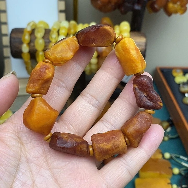 蜜蜡未镶嵌裸石手串