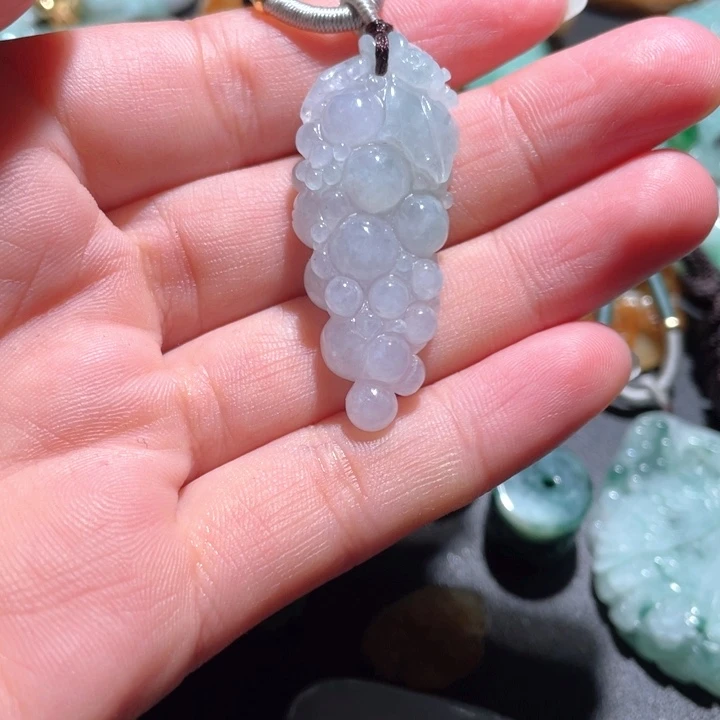 【闪购商品】翡翠颈饰未镶嵌天然翡翠