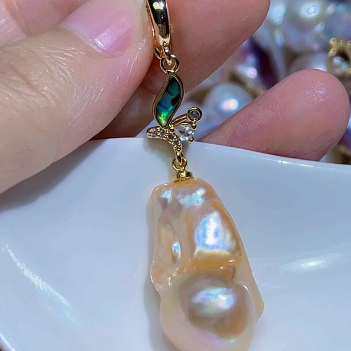 颈饰未镶嵌淡水珍珠