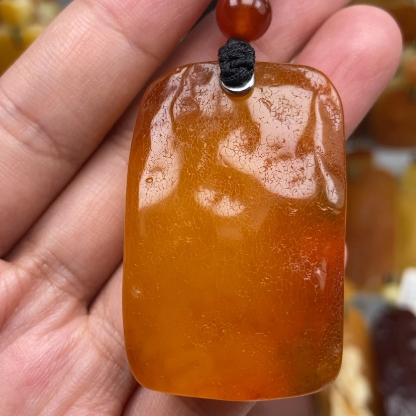 【闪购商品】未镶嵌颈饰琥珀