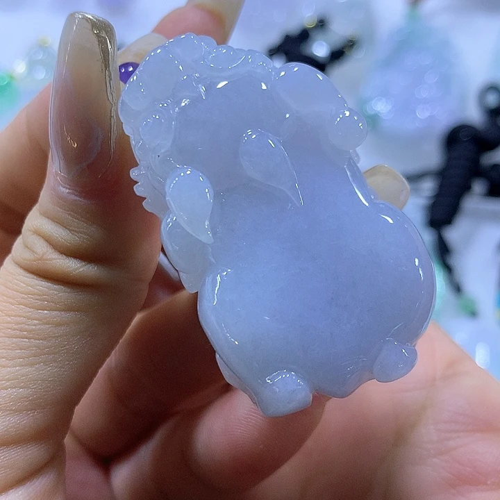 翡翠颈饰未镶嵌天然翡翠A货吊坠