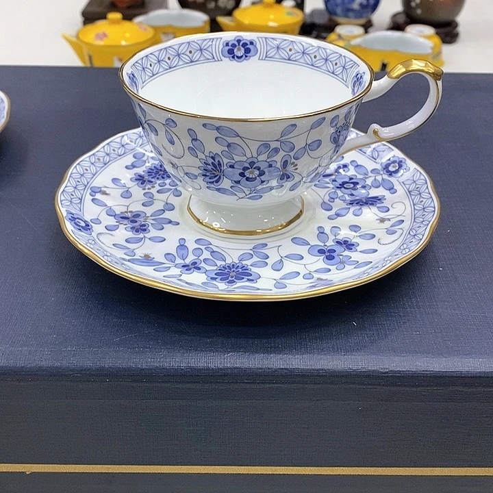 摆件进口瓷器米兰