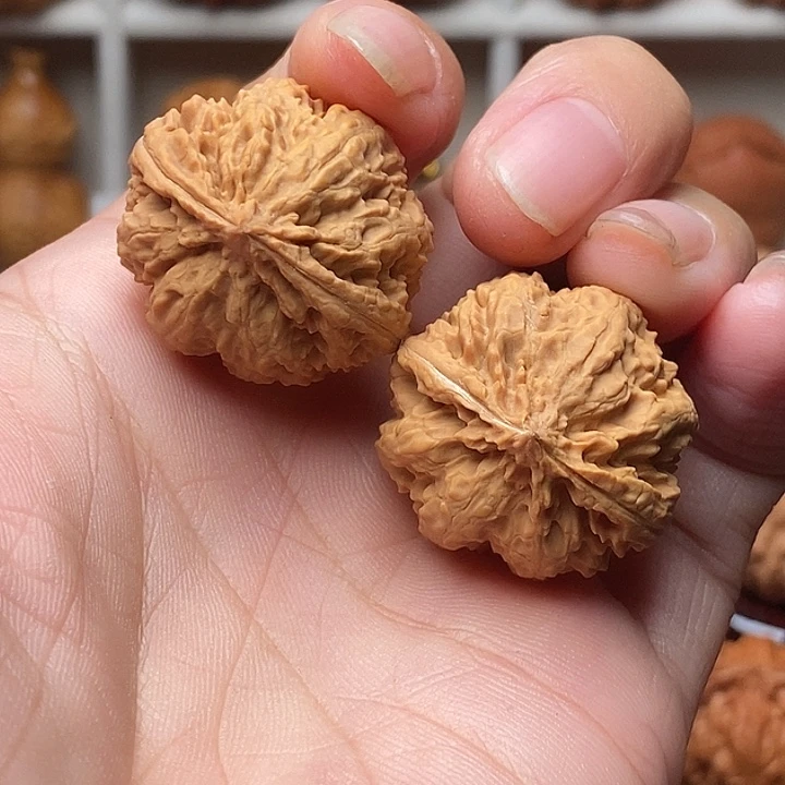 吊坠文玩核桃粗筋