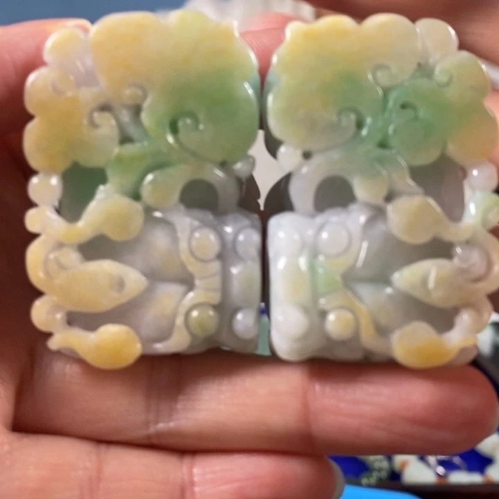 翡翠未镶嵌把件翡翠把件