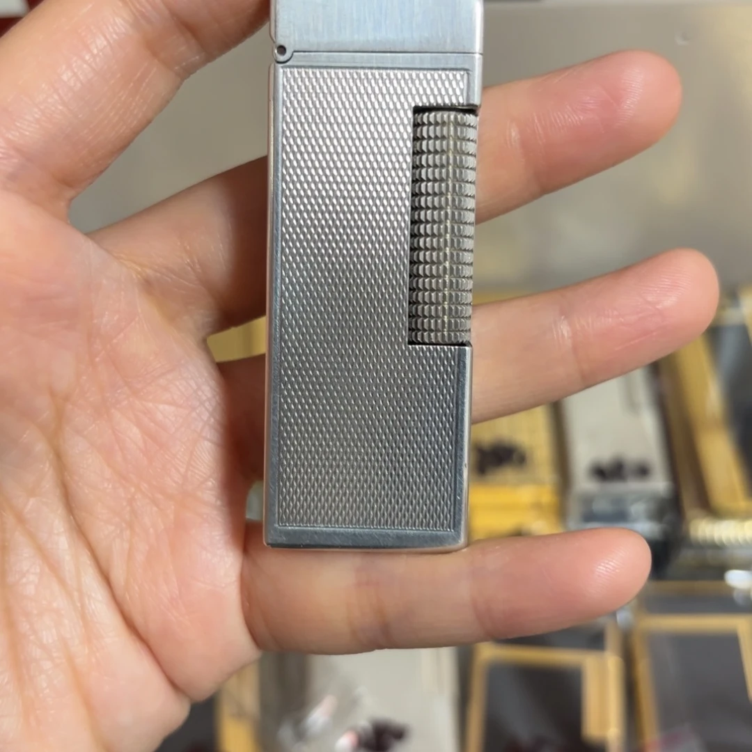 都登卡中古打火机
