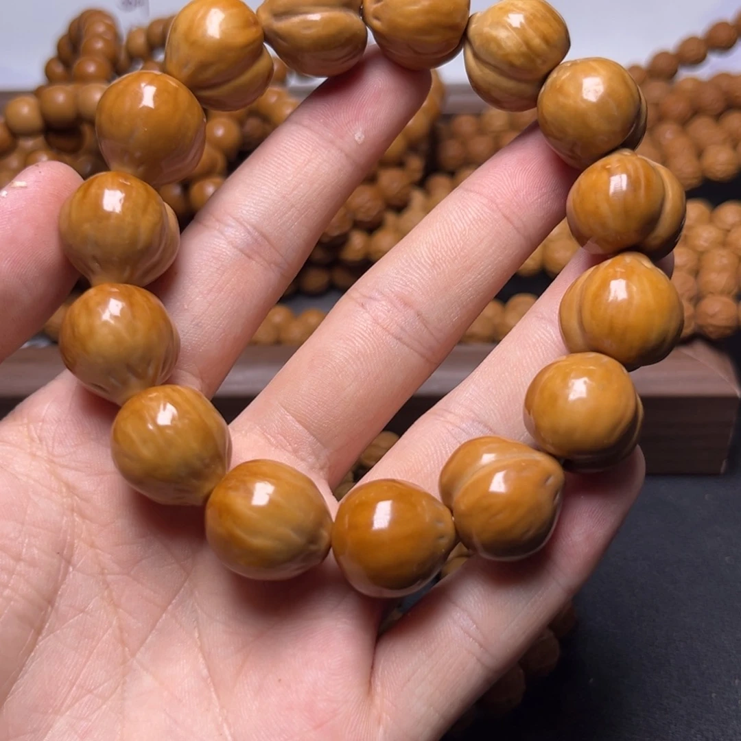 猴头核桃手串我****年屁桃18瑕疵