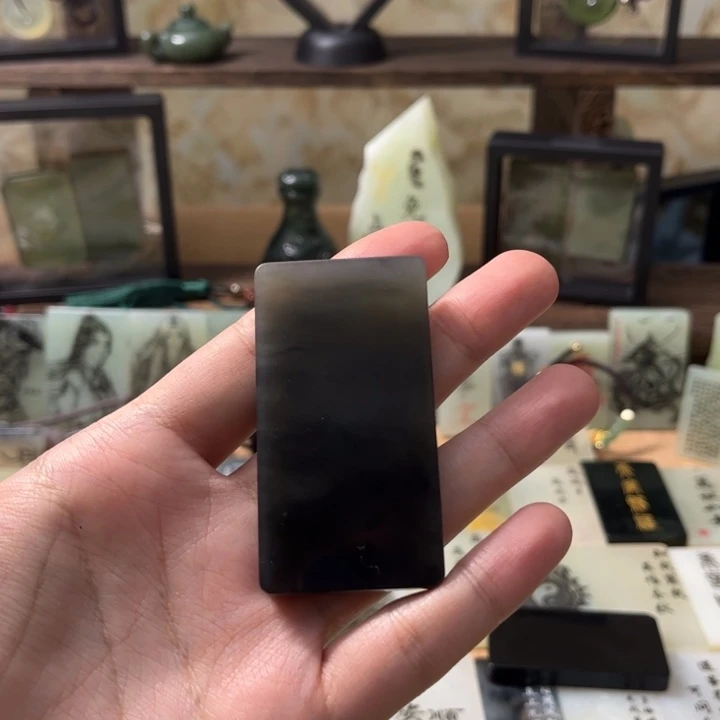 蛇纹石玉合金颈饰