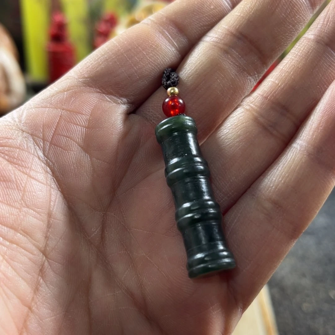 和田玉挂件未镶嵌海****)