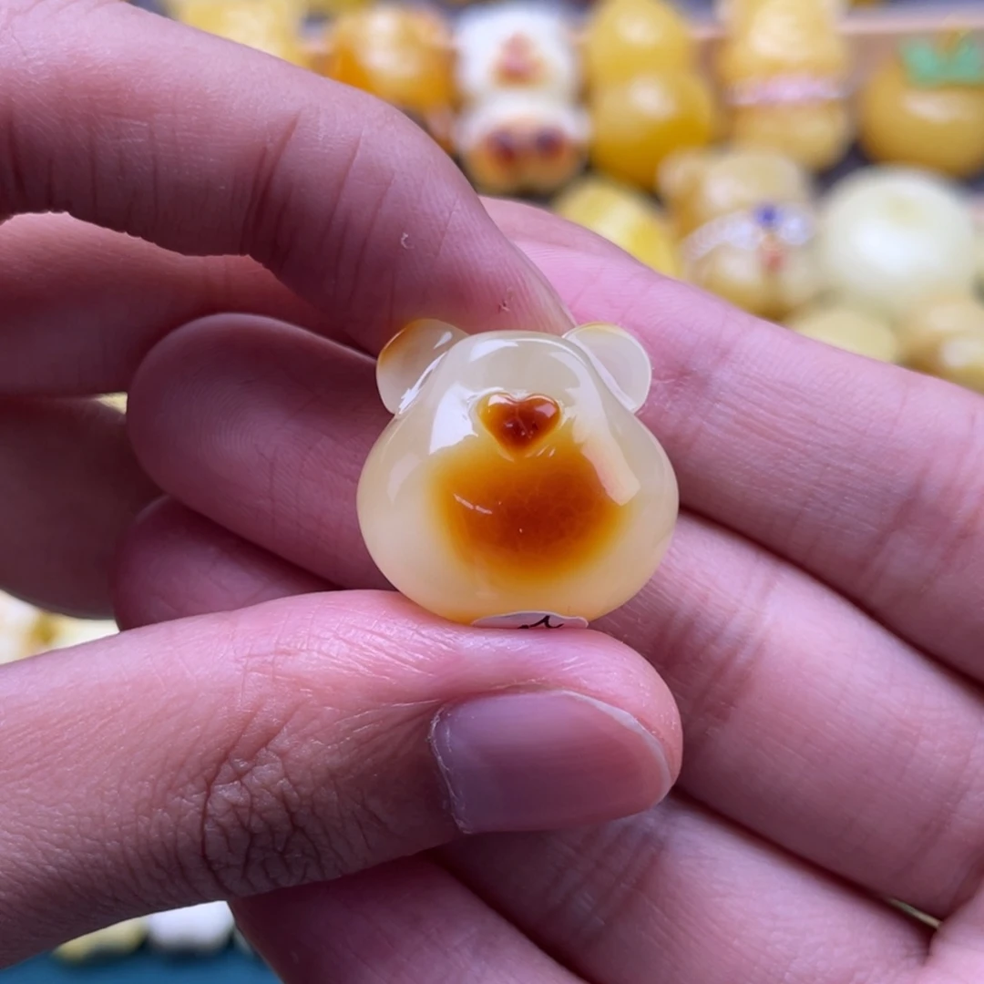 琥珀未镶嵌裸石蜜蜡