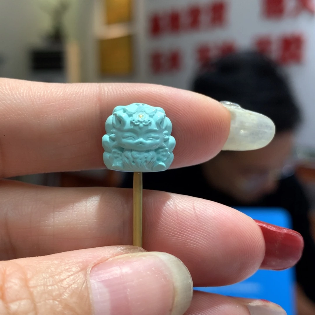 绿松石配饰未镶嵌
