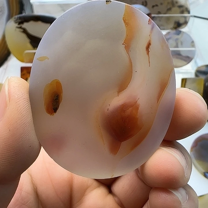 玛瑙/玉髓未镶嵌颈饰