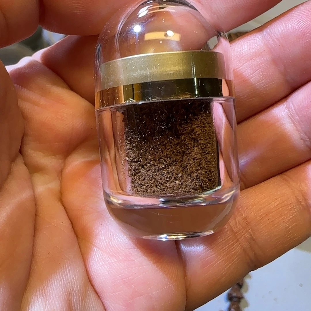 沉香沉香碎屑芽庄土沉蚂蚁腿沉水粉1克