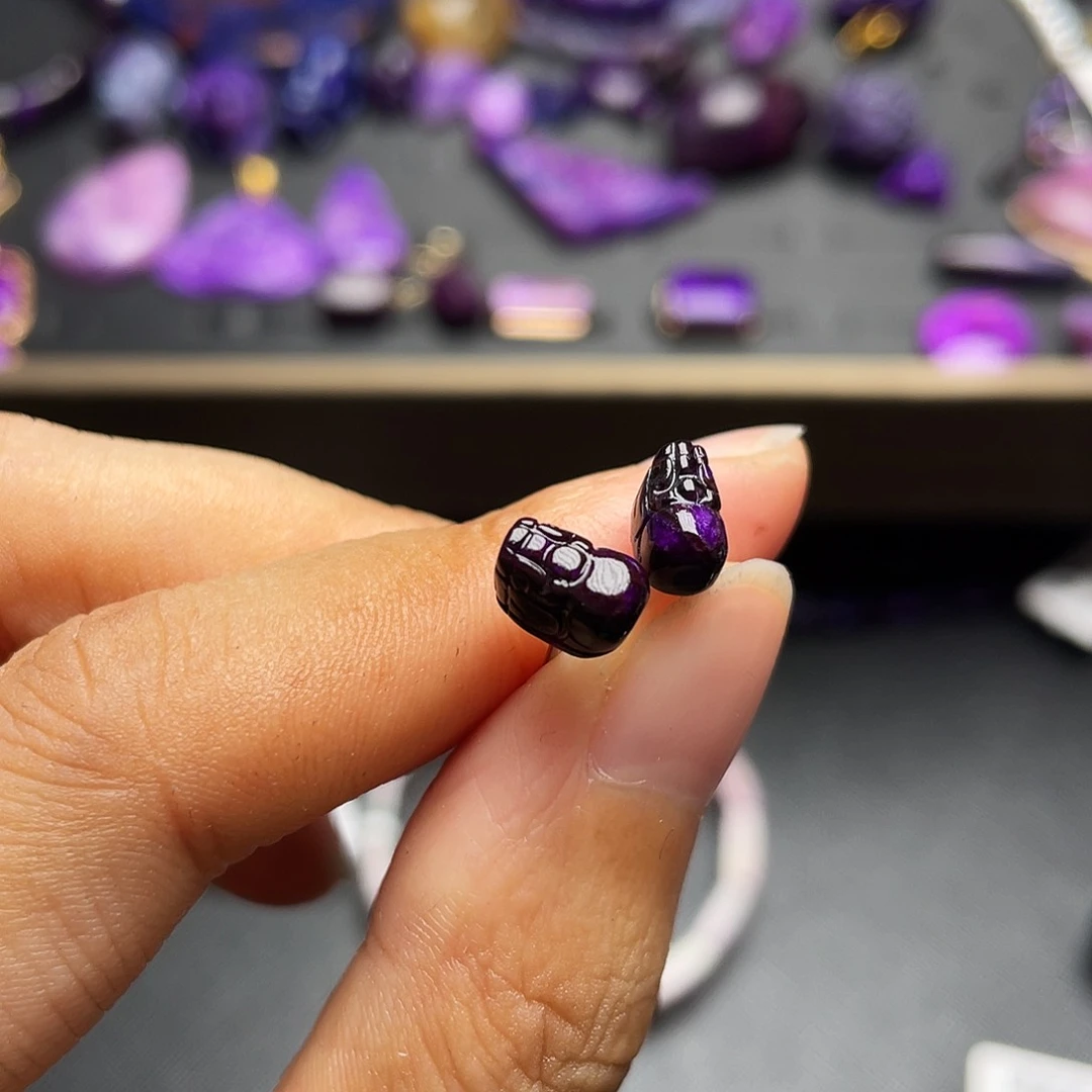 苏纪石（舒俱来）耳钉银S925镶嵌