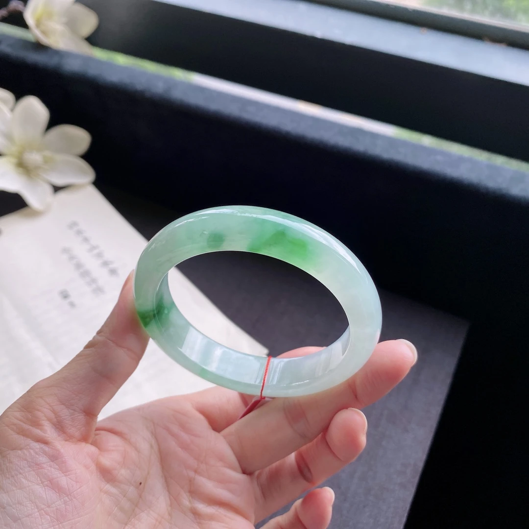 好色珠宝 圈口57缅甸老坑A货冰糯种飘绿正圈女款翡翠手镯