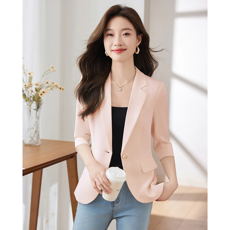 白色小西装外套女2025新款夏季薄款小个子高级感中袖短款显瘦西服