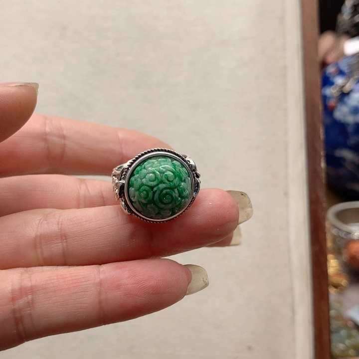 Ｚ***e未镶嵌戒指翡翠666