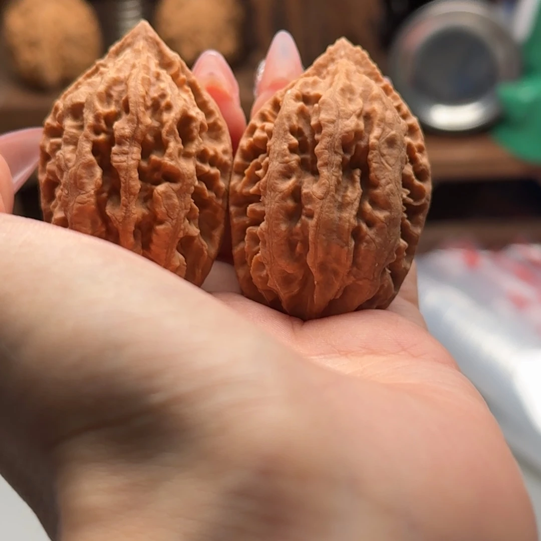 文玩核桃把件关东木子楸百核55