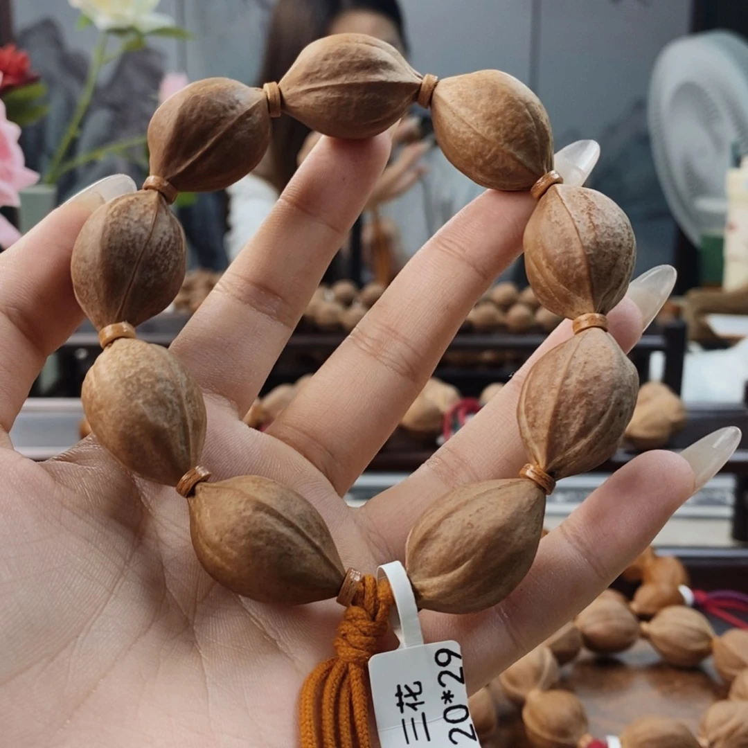 橄榄核吊坠柯**遇原生态正宗梅林铁核