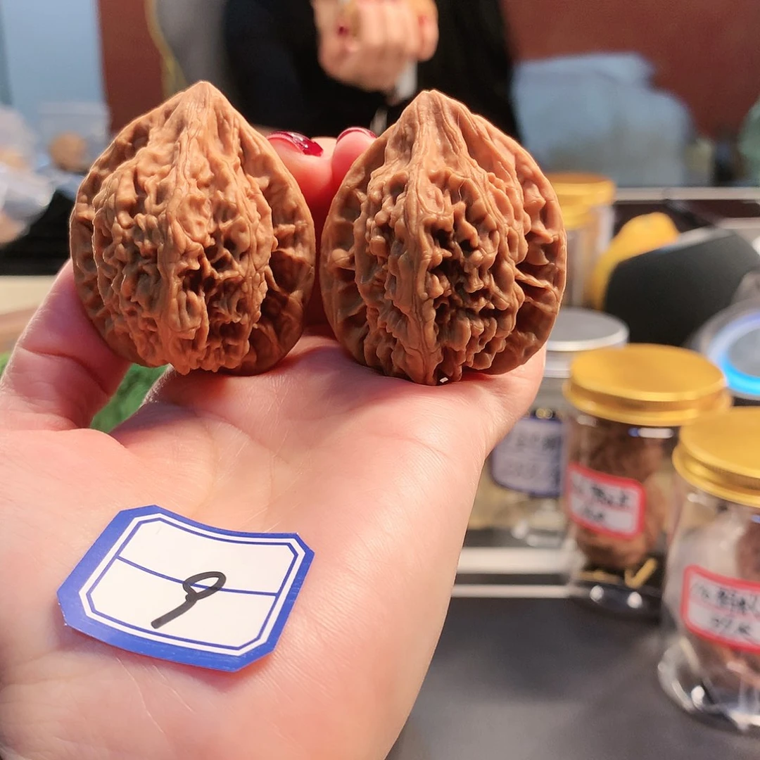 【闪购商品】吊坠文玩核桃大沽石 41尺