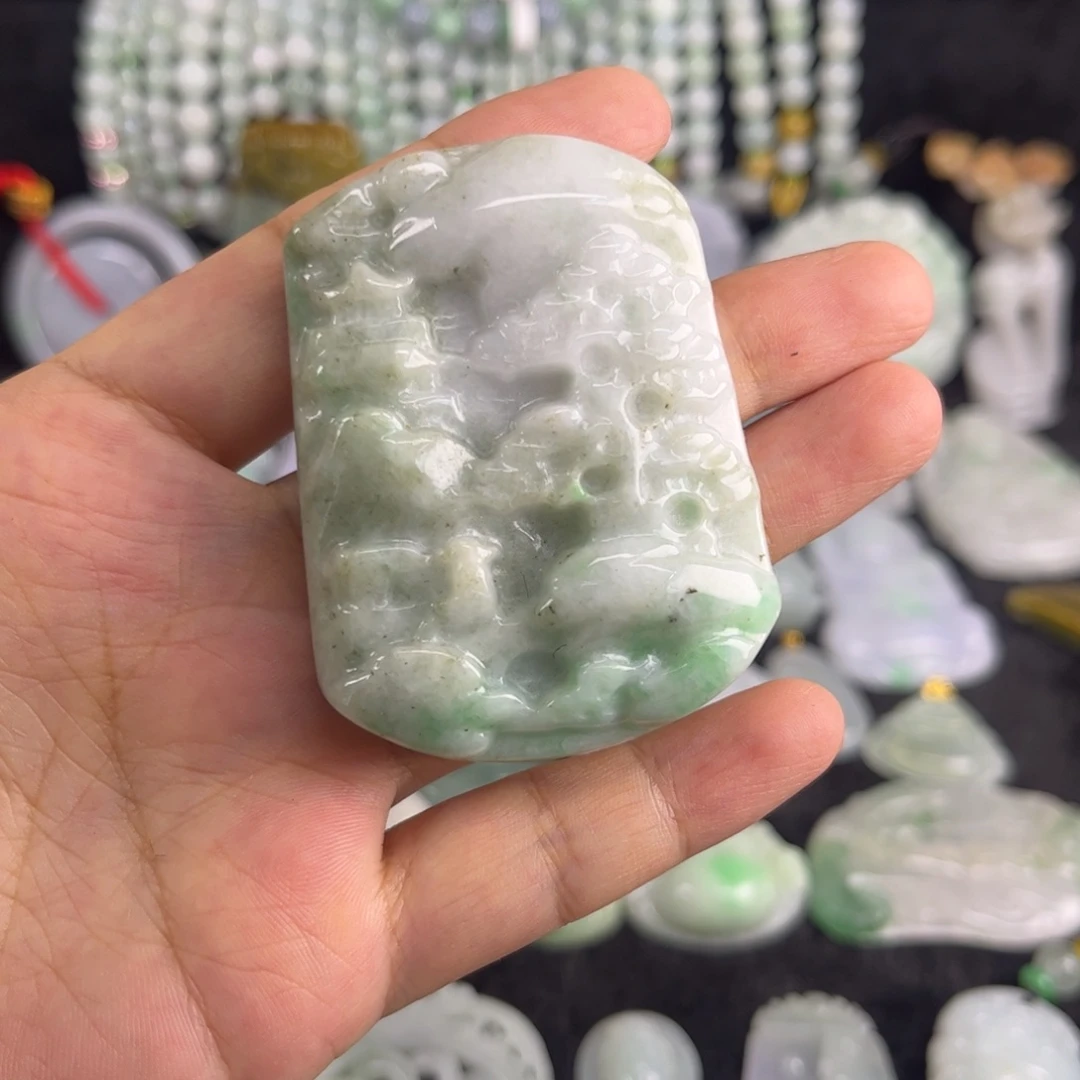 翡翠未镶嵌吊坠(不含链)