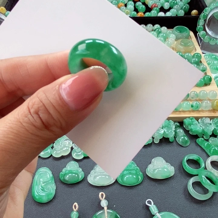 石英质玉戒圈未镶嵌