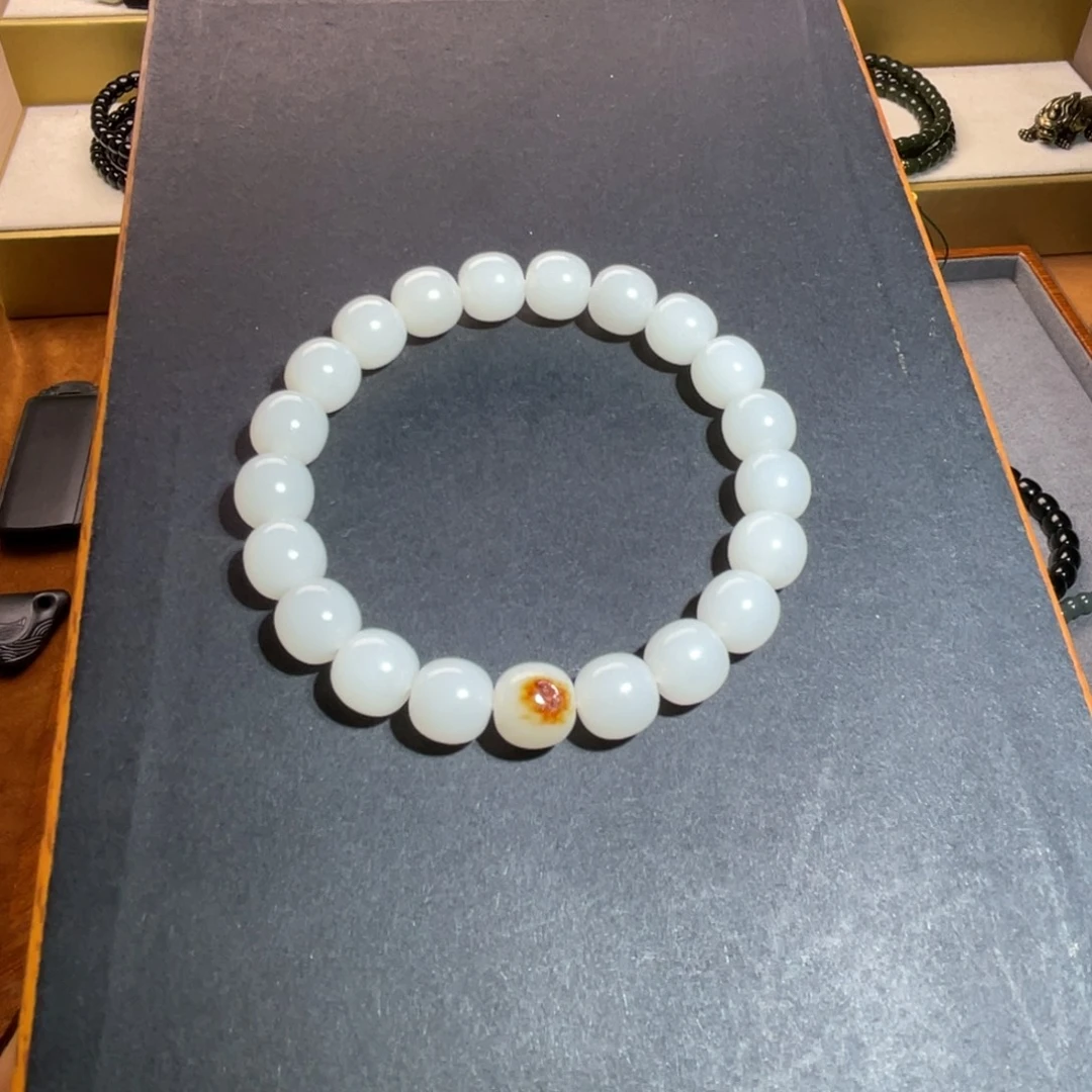 和田玉未镶嵌手串