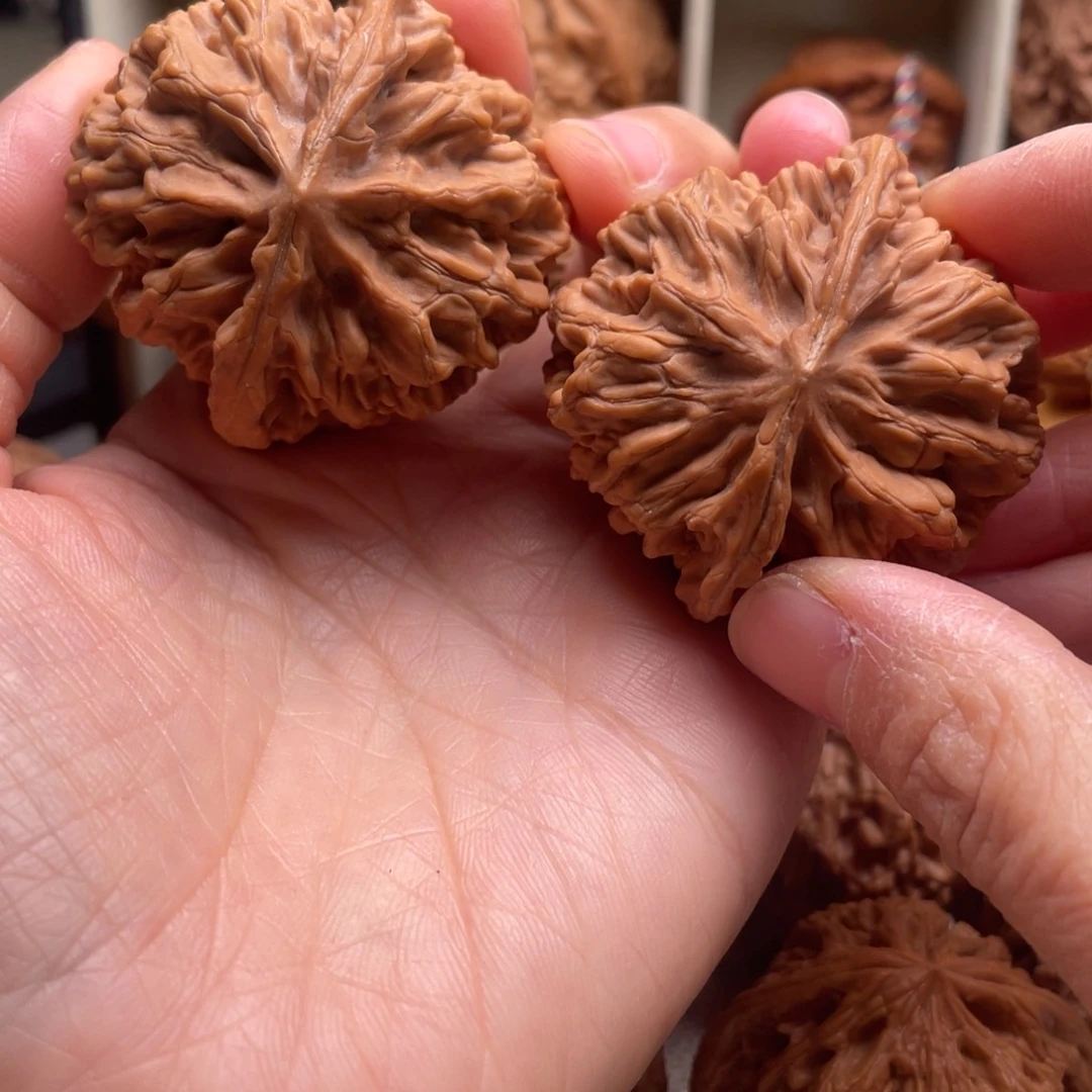 1***1吊坠文玩核桃46全品龙鳞纹