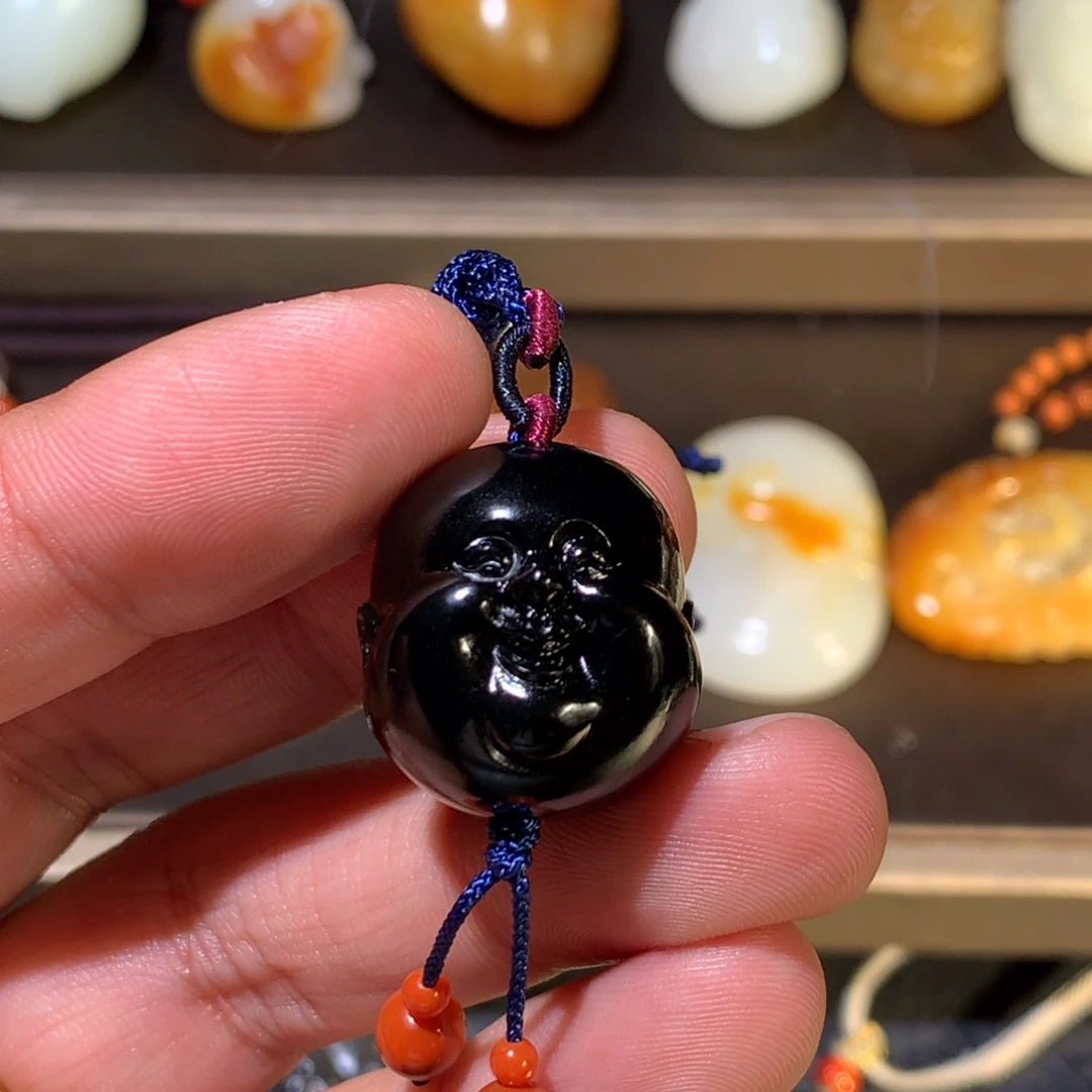 小***宇和田玉未镶嵌挂件