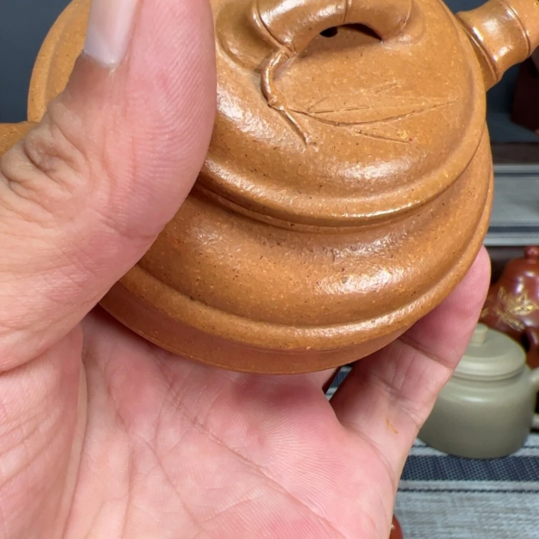 茶壶紫砂山****)原矿黄龙山大红泥德钟
