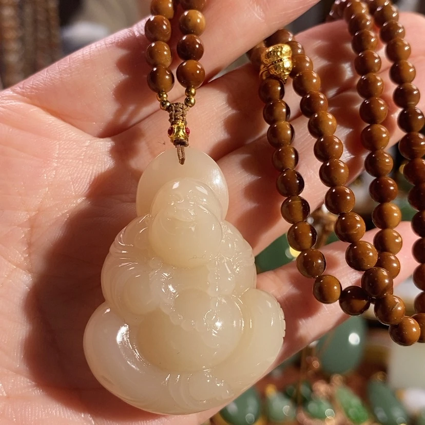 【闪购商品】颈饰未镶嵌和田玉